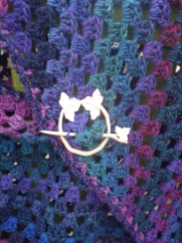 Handmade shawl pin and shawl made from British wool