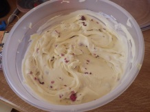 Lactose-free raspberry and white chocolate ice cream: a taste of summer